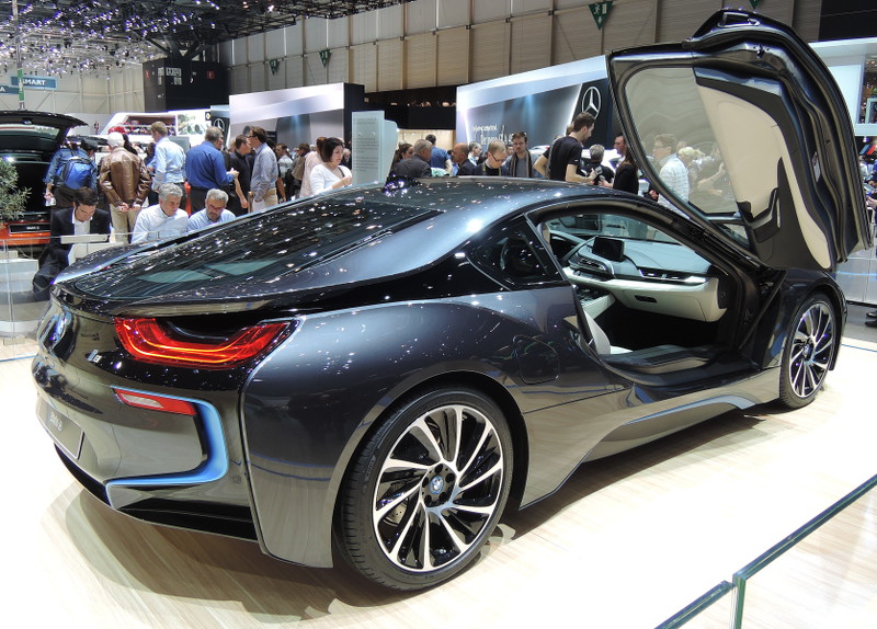 BMW i8