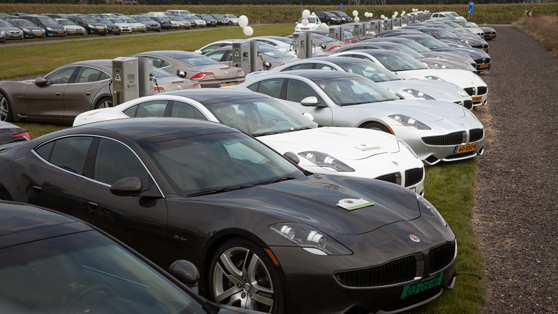 Record de recharge de Fisker Karma