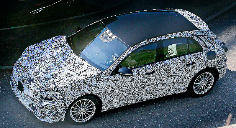 Mercedes Classe A 2018 camouflée