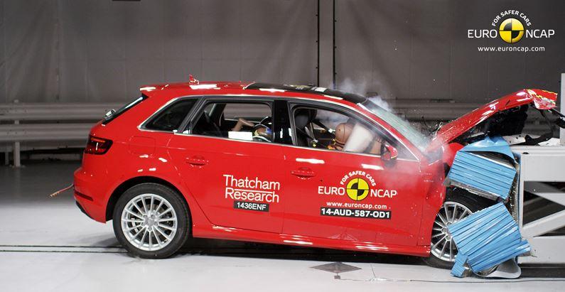 Crash-test Audi A3 e-tron