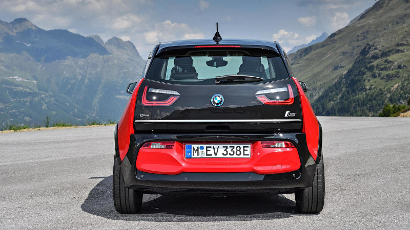 BMW i3s