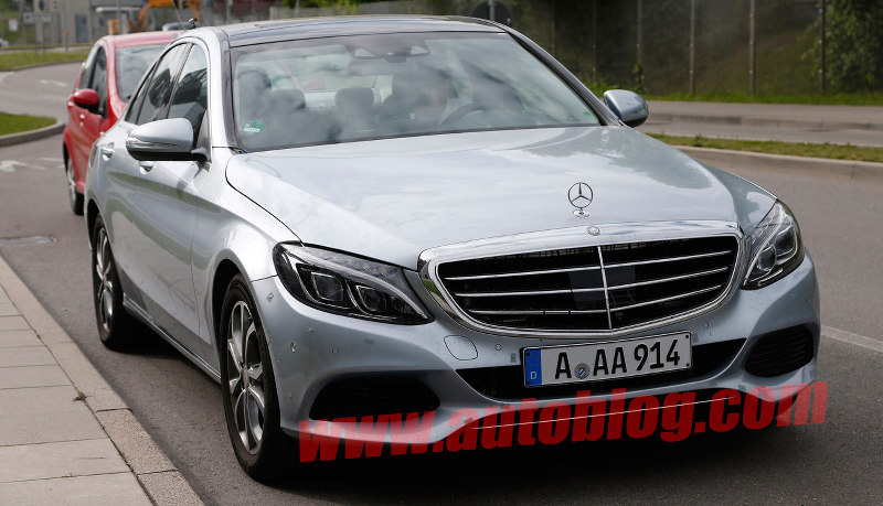 Mercedes Classe C hybride rechargeable prototype