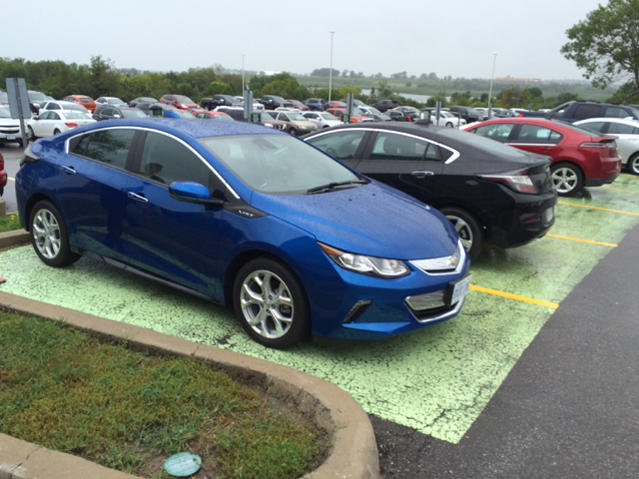 Chevrolet Volt 2016 kickincanada